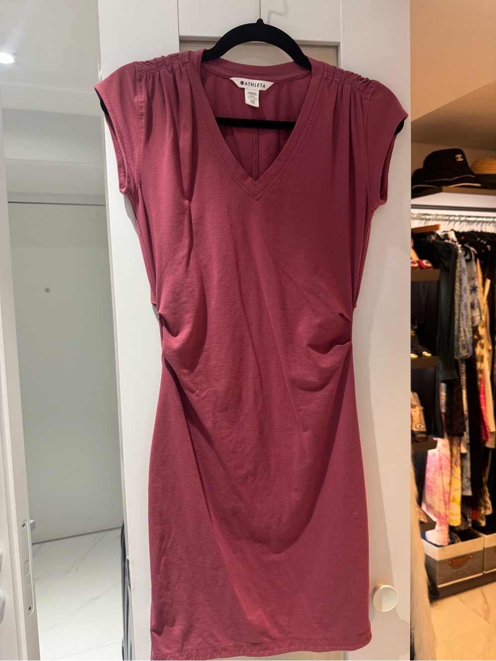 Athleta Rose-Mauve V-Neck Cap Sleeve Dress